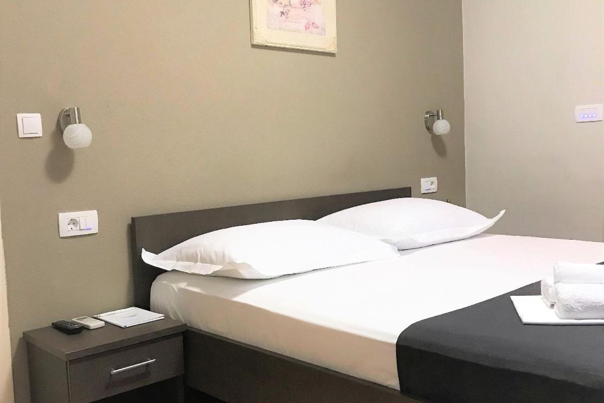 Berulia Rooms 布雷拉 外观 照片