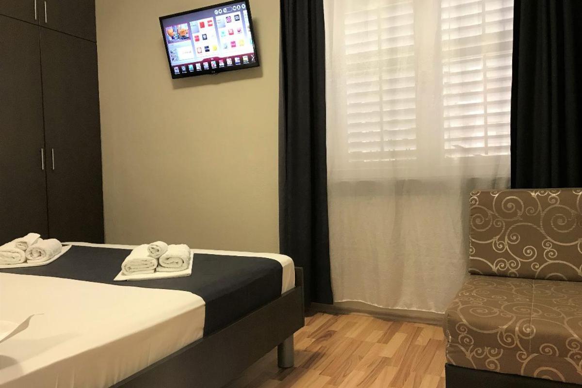 Berulia Rooms 布雷拉 外观 照片